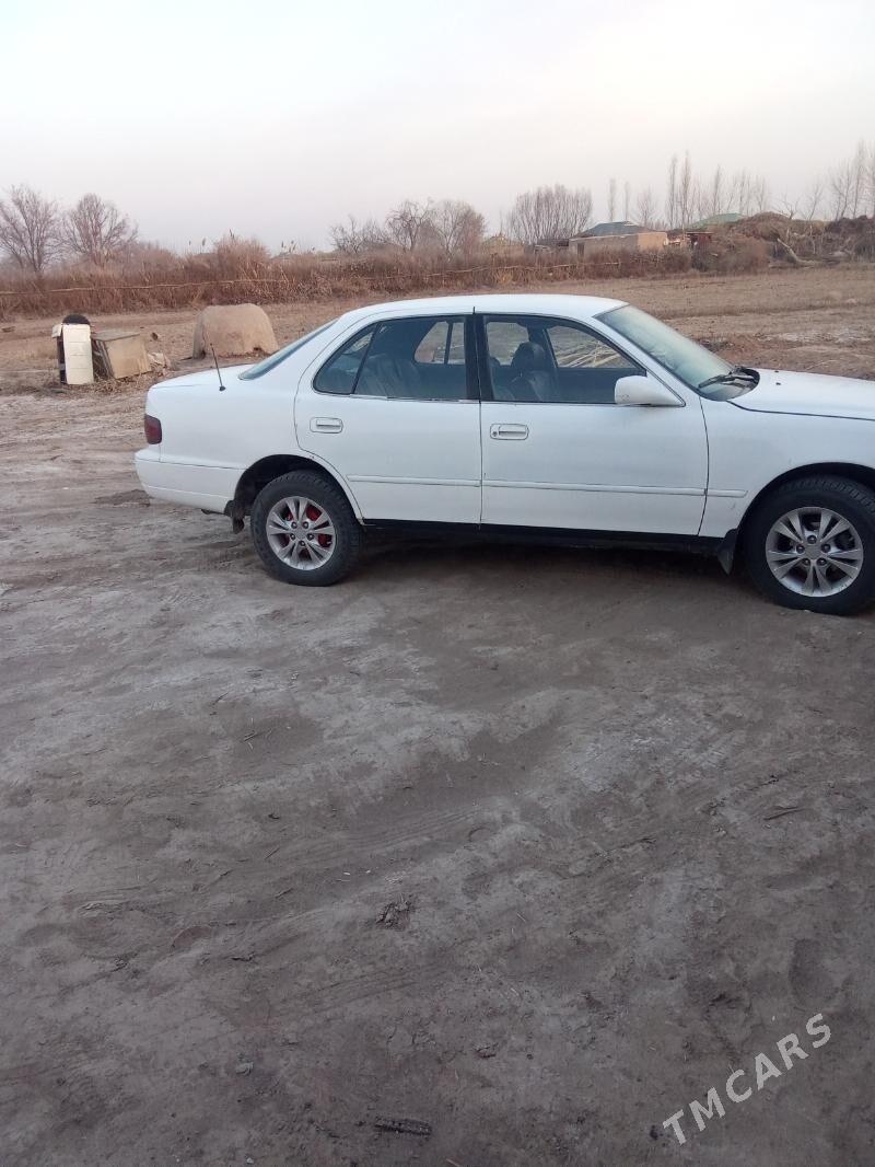 Toyota Camry 1995 - 120 000 TMT - етр. Туркменбаши - img 1
