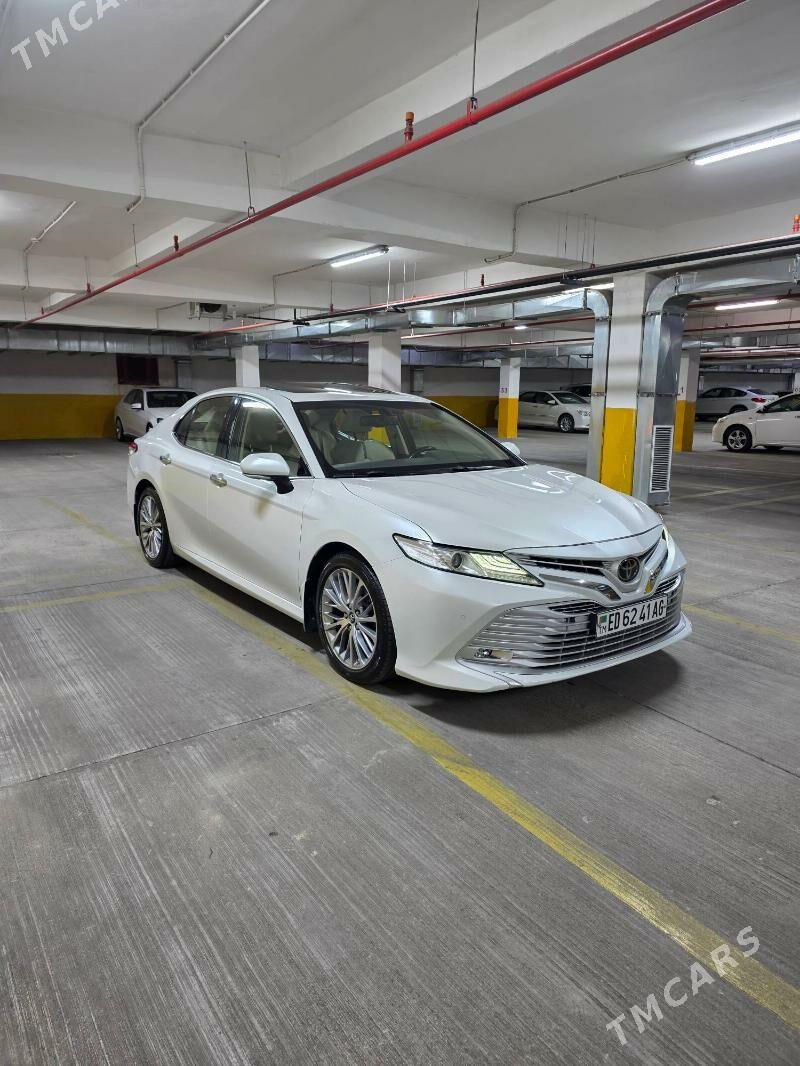 Toyota Camry 2019 - 455 000 TMT - Aşgabat - img 1