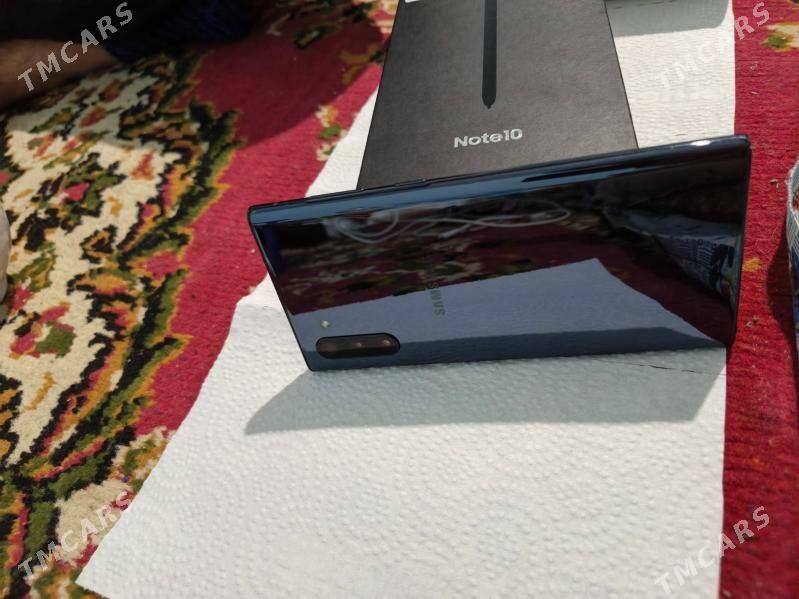 Samsung not 10 - Bedew - img 1