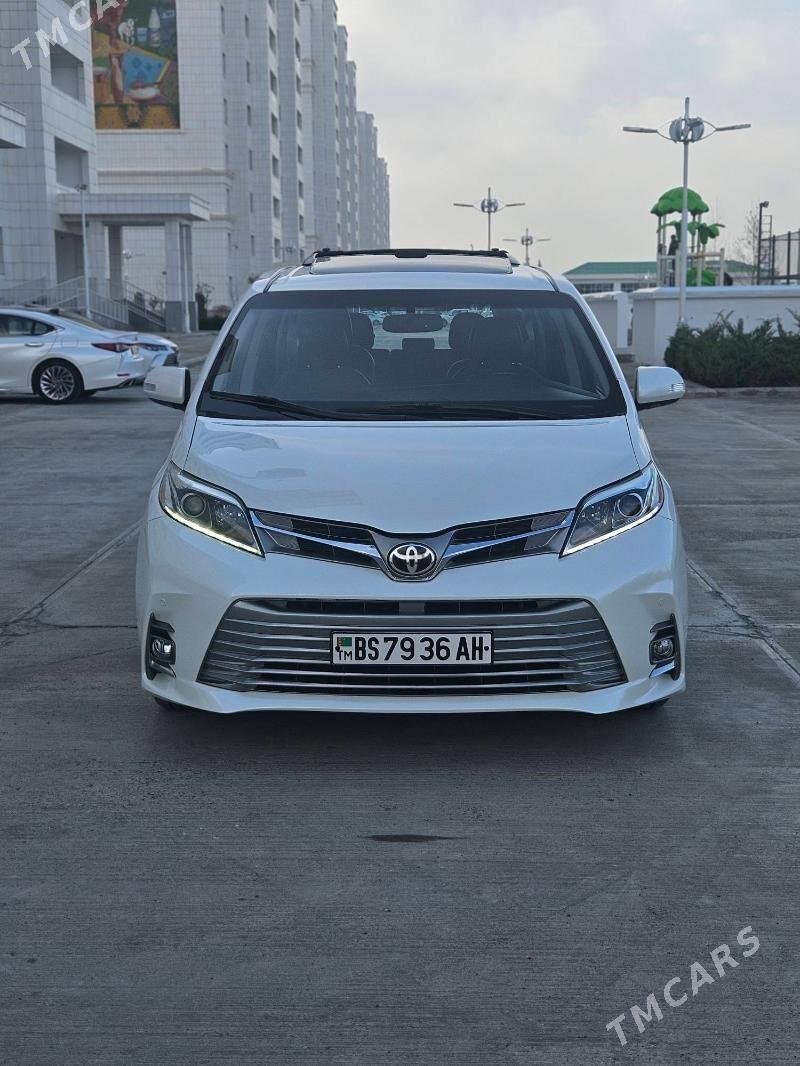 Toyota Sienna 2017 - 490 000 TMT - Aşgabat - img 1