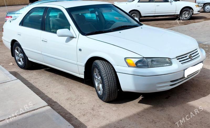 Toyota Camry 1998 - 150 000 TMT - Köneürgenç - img 1