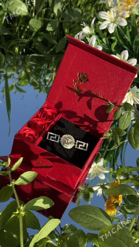 broska Versace - Aşgabat - img 1