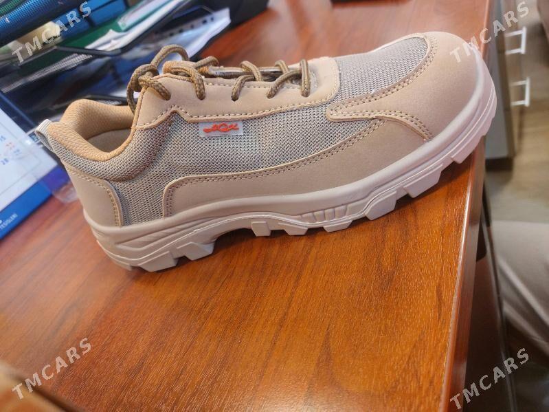 boty krasofka - Türkmenbaşy - img 1