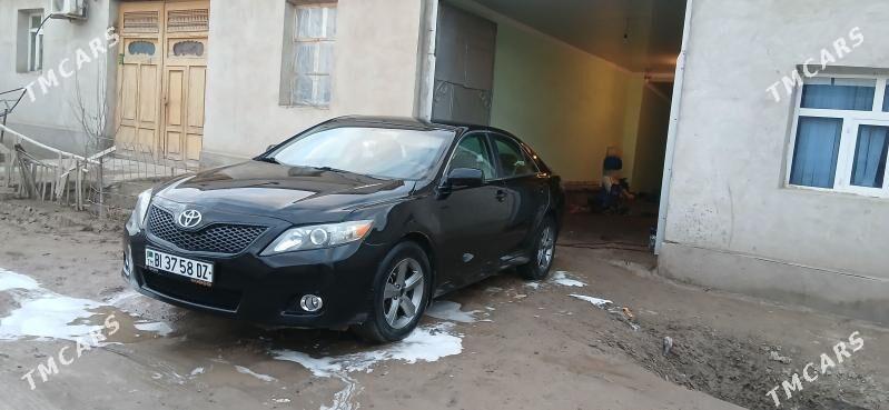 Toyota Camry 2010 - 220 000 TMT - Кёнеургенч - img 1