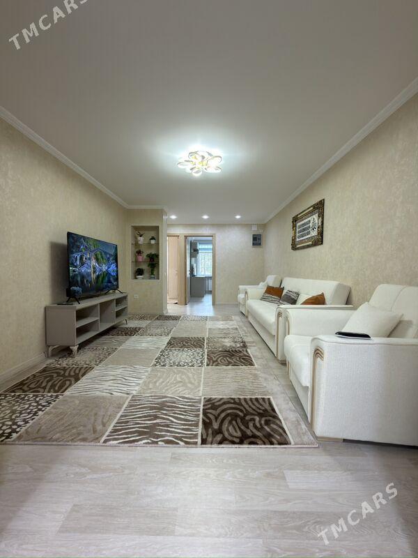 Ýewro 9mkr 1etaz 3kom 1этаж - Ашхабад - img 1