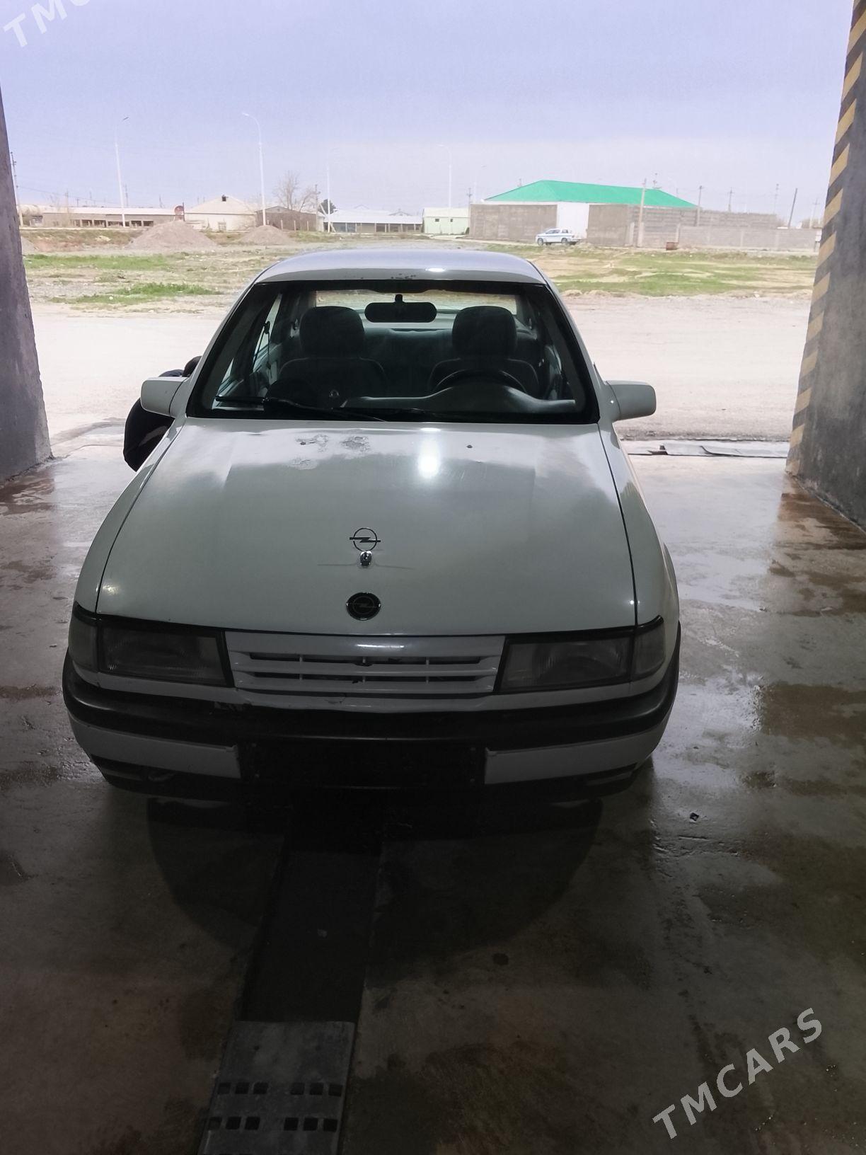 Opel Vectra 1992 - 40 000 TMT - Гёкдепе - img 1