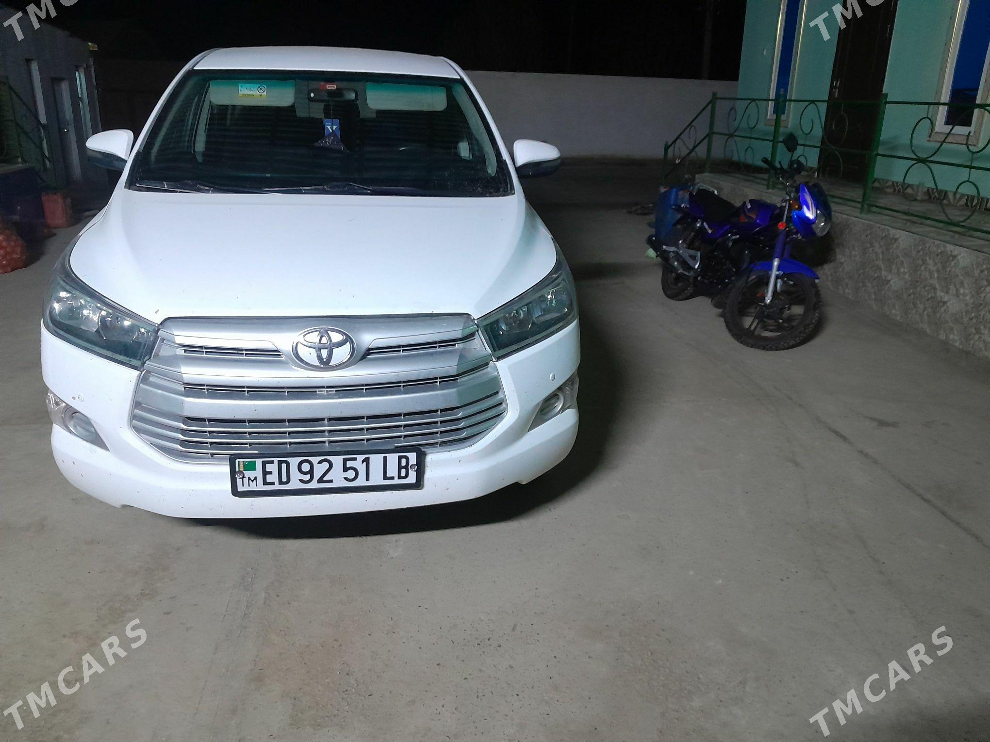 Toyota Innova 2021 - 265 000 TMT - Kerki - img 1