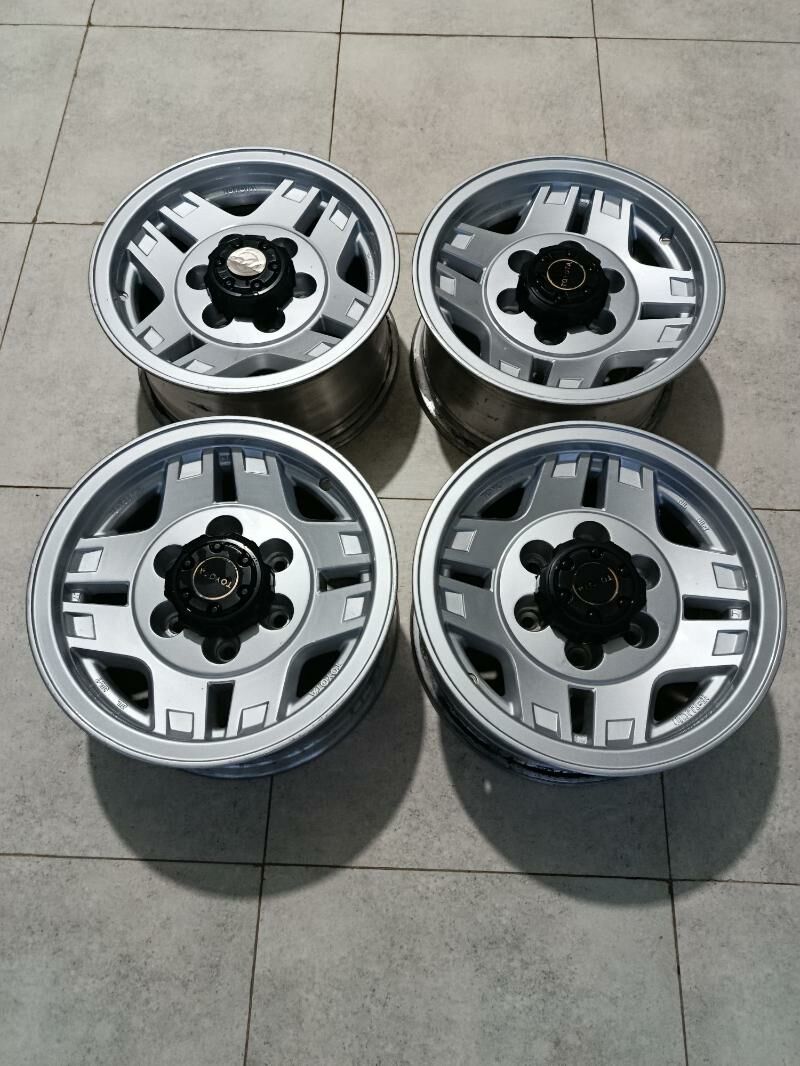 R 15 Runner kampileki 3 000 TMT - Мары - img 1