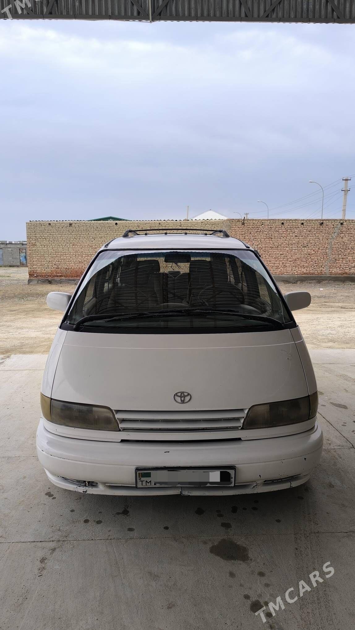 Toyota Previa 1995 - 110 000 TMT - Bäherden - img 1