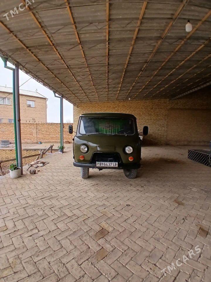 UAZ Profi 1987 - 70 000 TMT - Халач - img 1