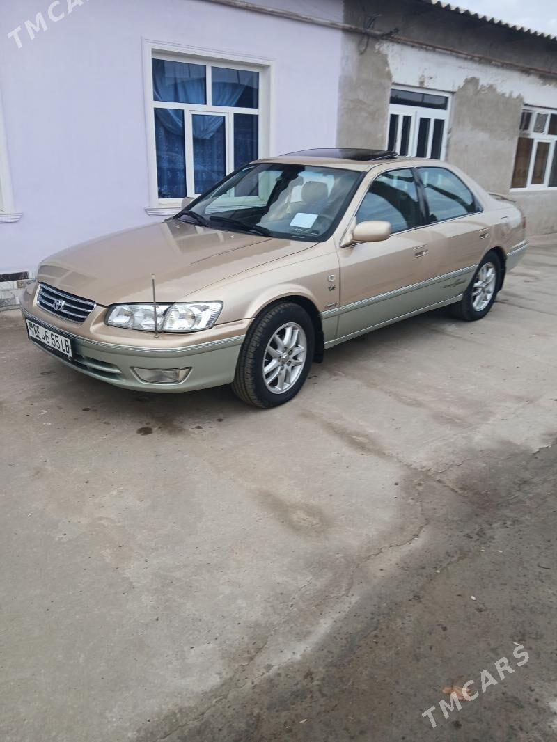 Toyota Camry 2001 - 180 000 TMT - Чарджоу - img 1