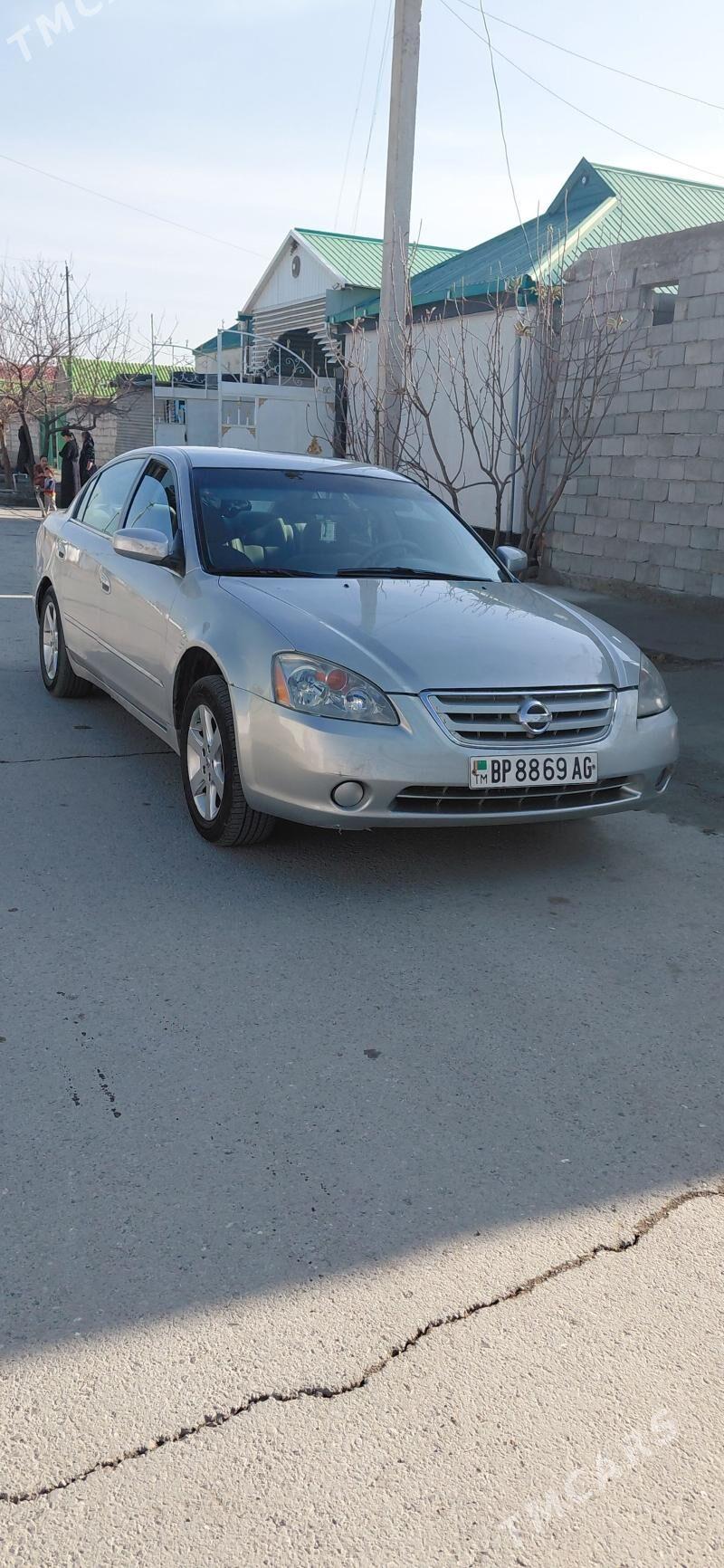 Nissan Altima 2002 - 55 000 TMT - Бузмеин - img 1