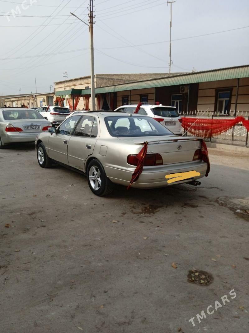 Toyota Camry 1994 - 85 000 TMT - Чарджоу - img 1