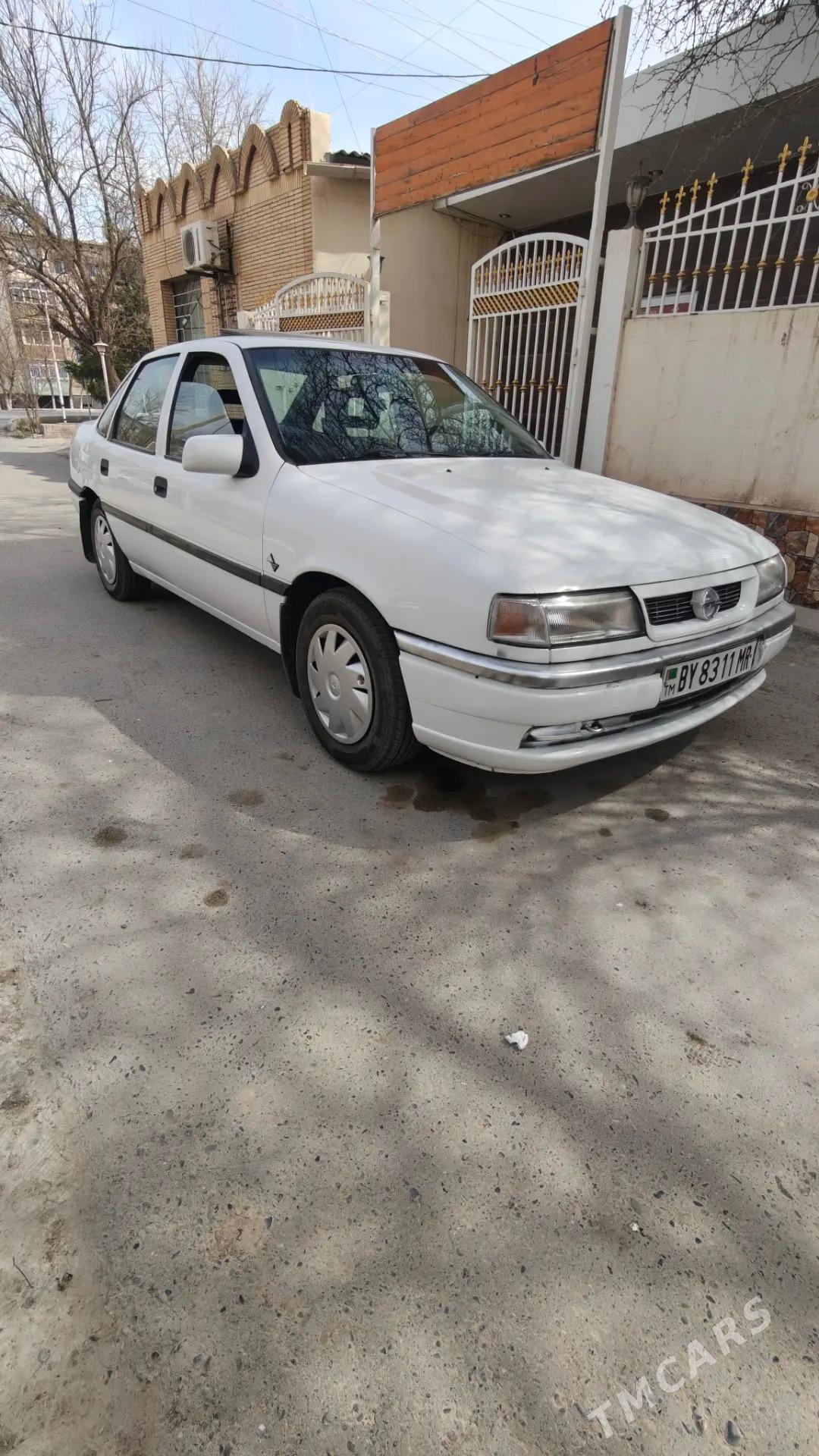 Opel Vectra 1995 - 75 000 TMT - Мары - img 1
