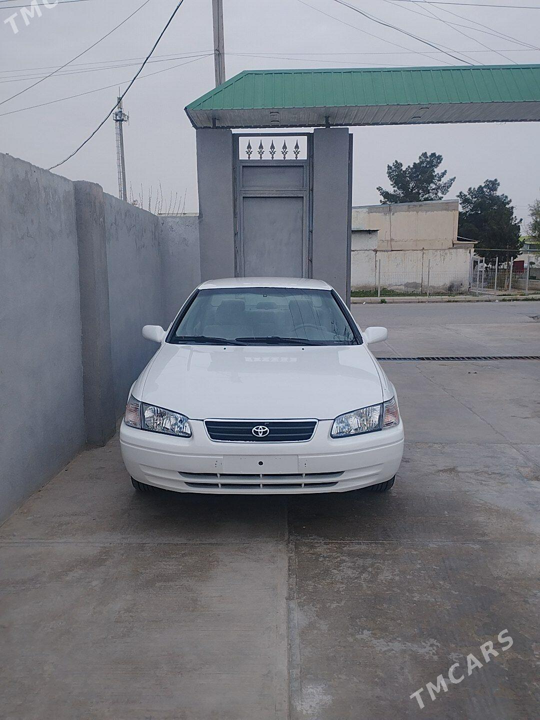 Toyota Camry 2001 - 150 000 TMT - Ýalkym - img 1