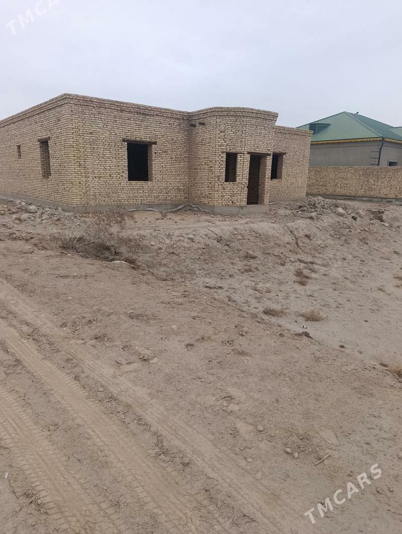 Satlyk jaý - Дашогуз - img 1