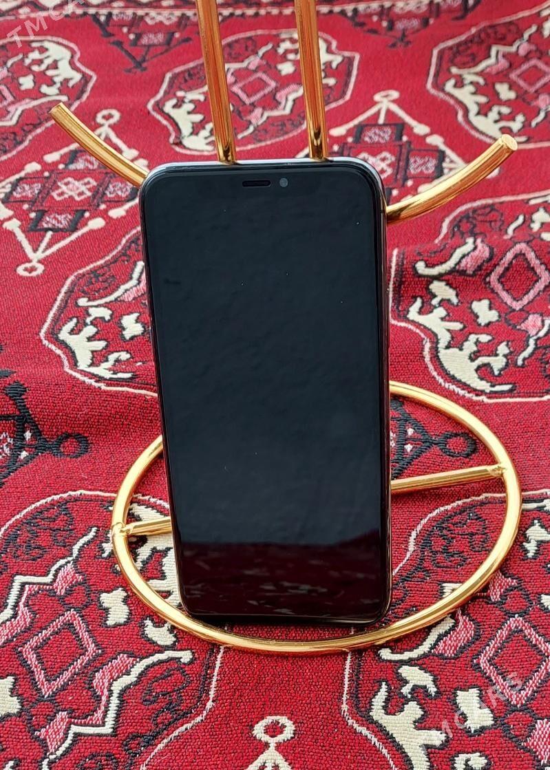 iphone 11 pro - Бахарден - img 1