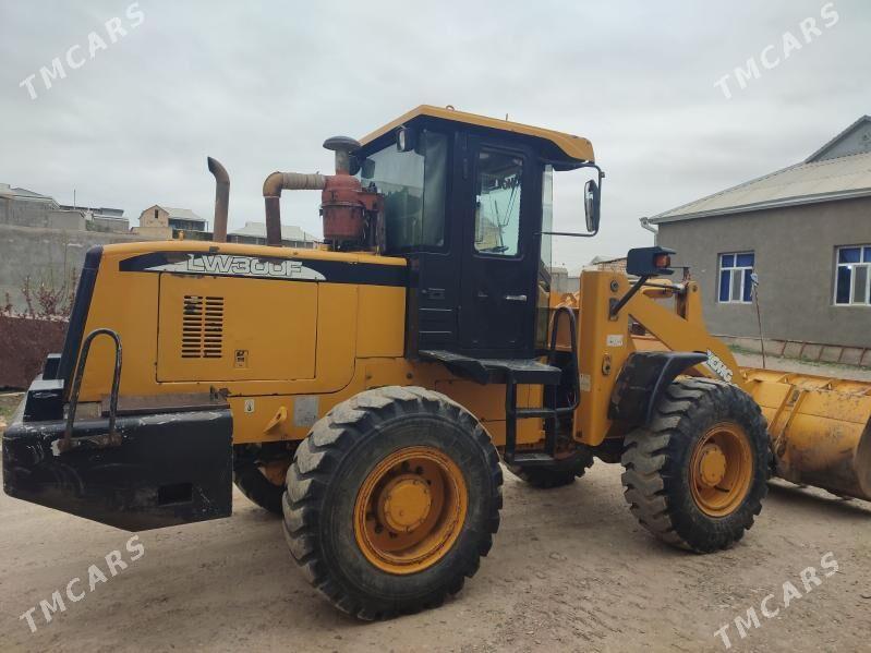 XCMG LW300F 2012 - 400 000 TMT - Tagtabazar - img 1