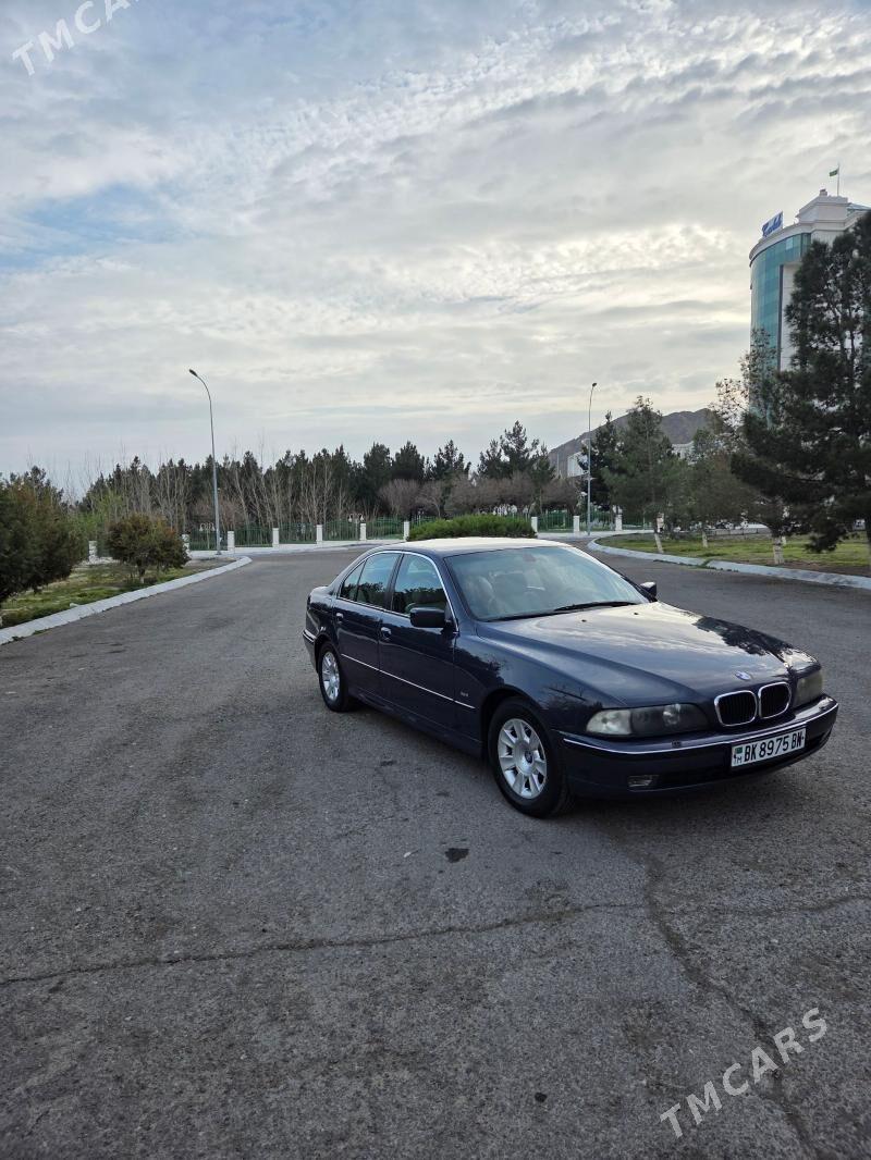 BMW E39 2000 - 125 000 TMT - Türkmenbaşy - img 1