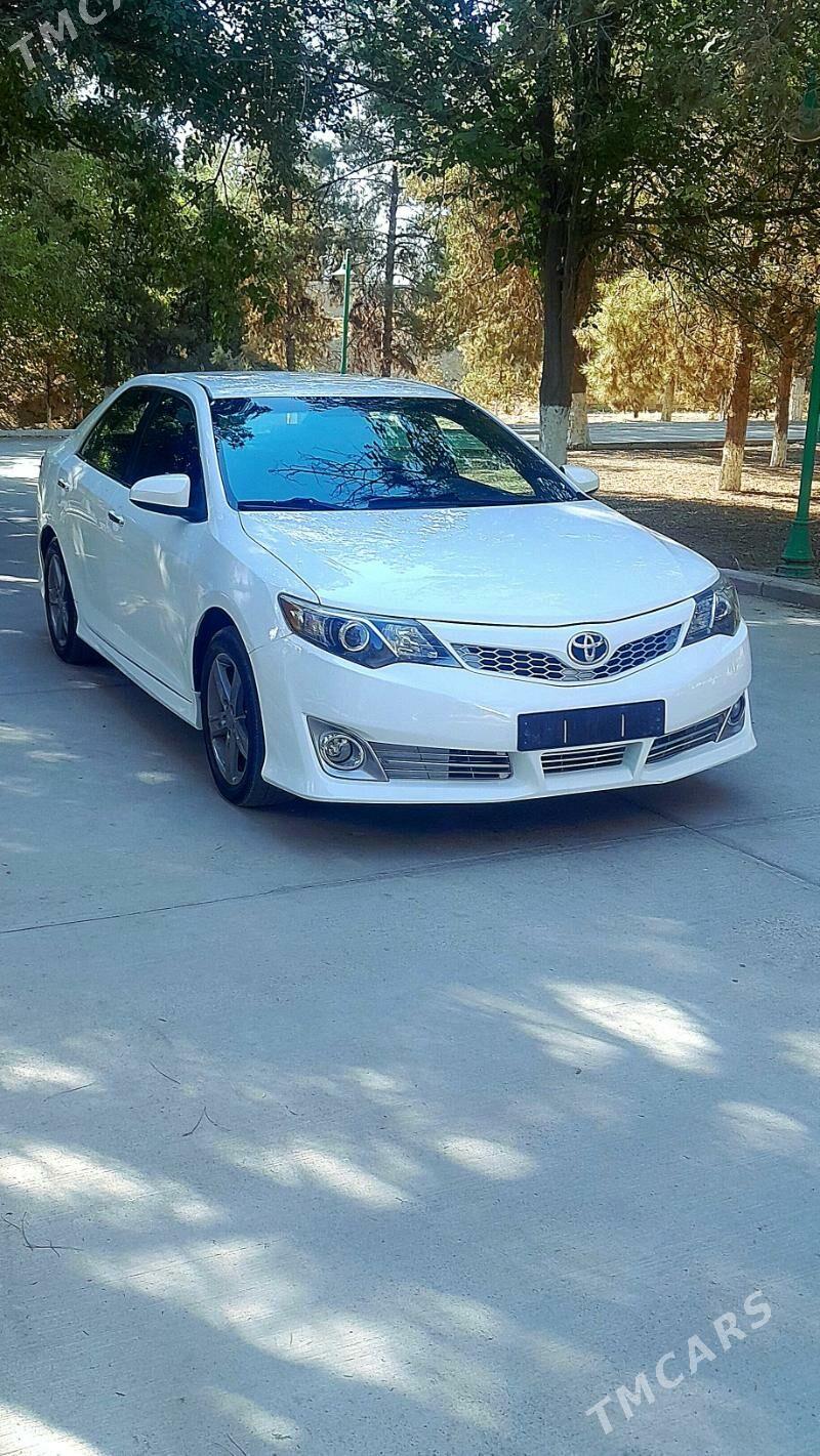 Toyota Camry 2012 - 205 000 TMT - Гёкдепе - img 1