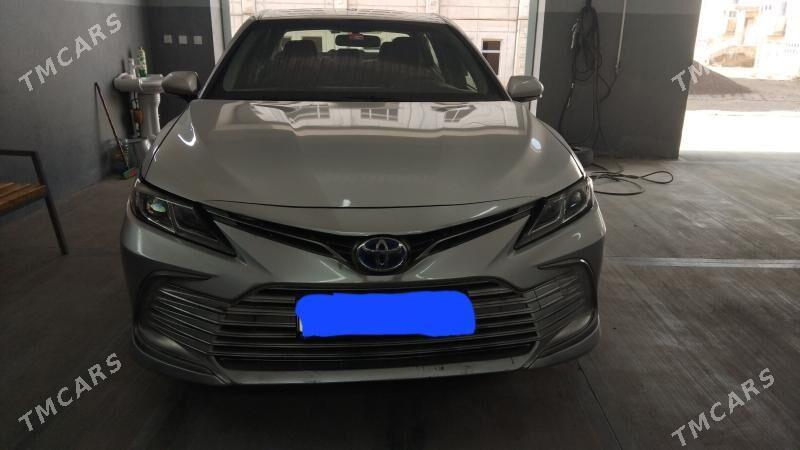 Toyota Camry Hybrid 2021 - 250 000 TMT - Теджен - img 1