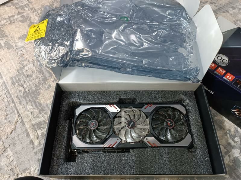 RX6800XT 16 GB ASROCK - Ашхабад - img 1