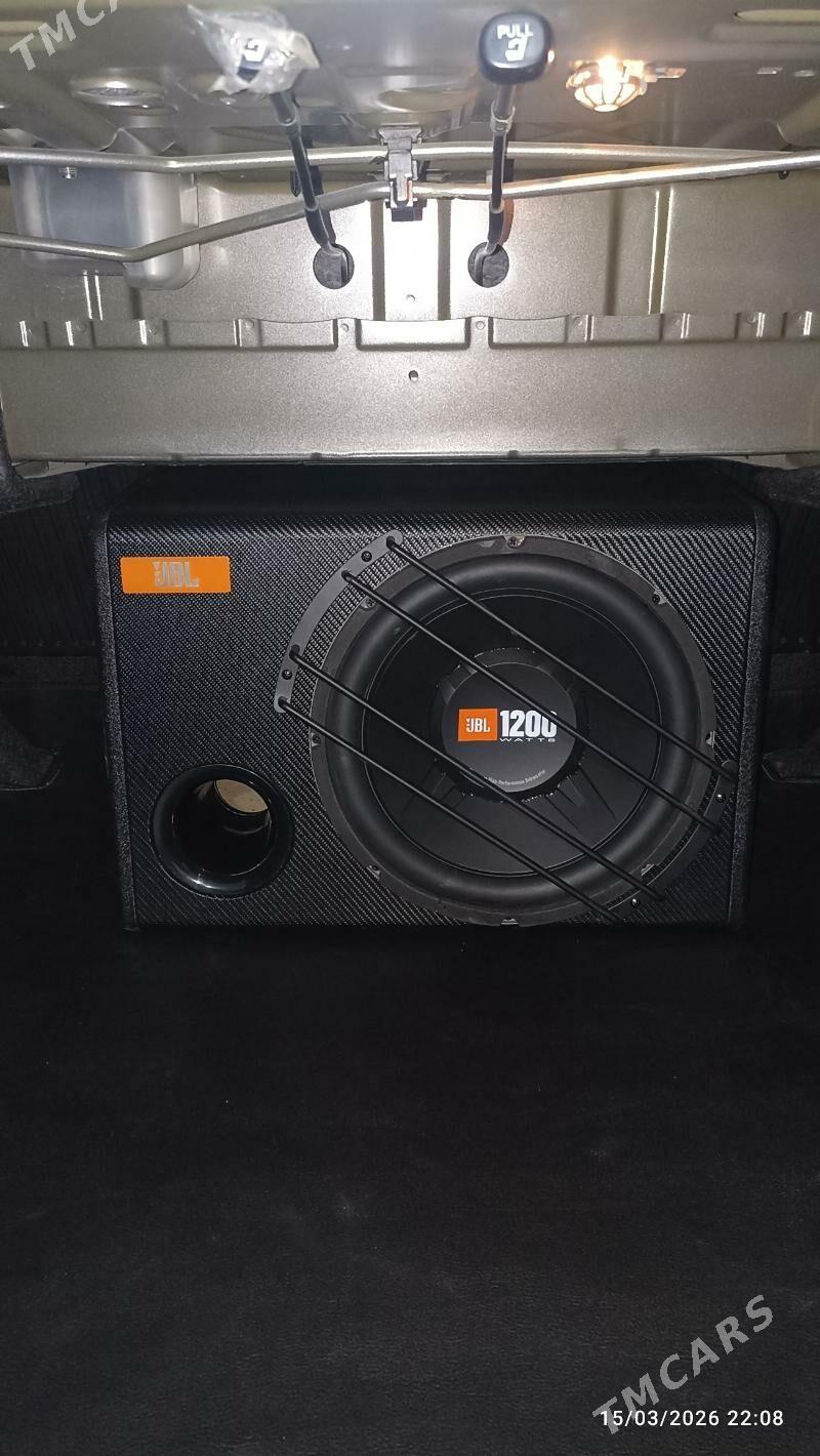 JBL - Дянев - img 1