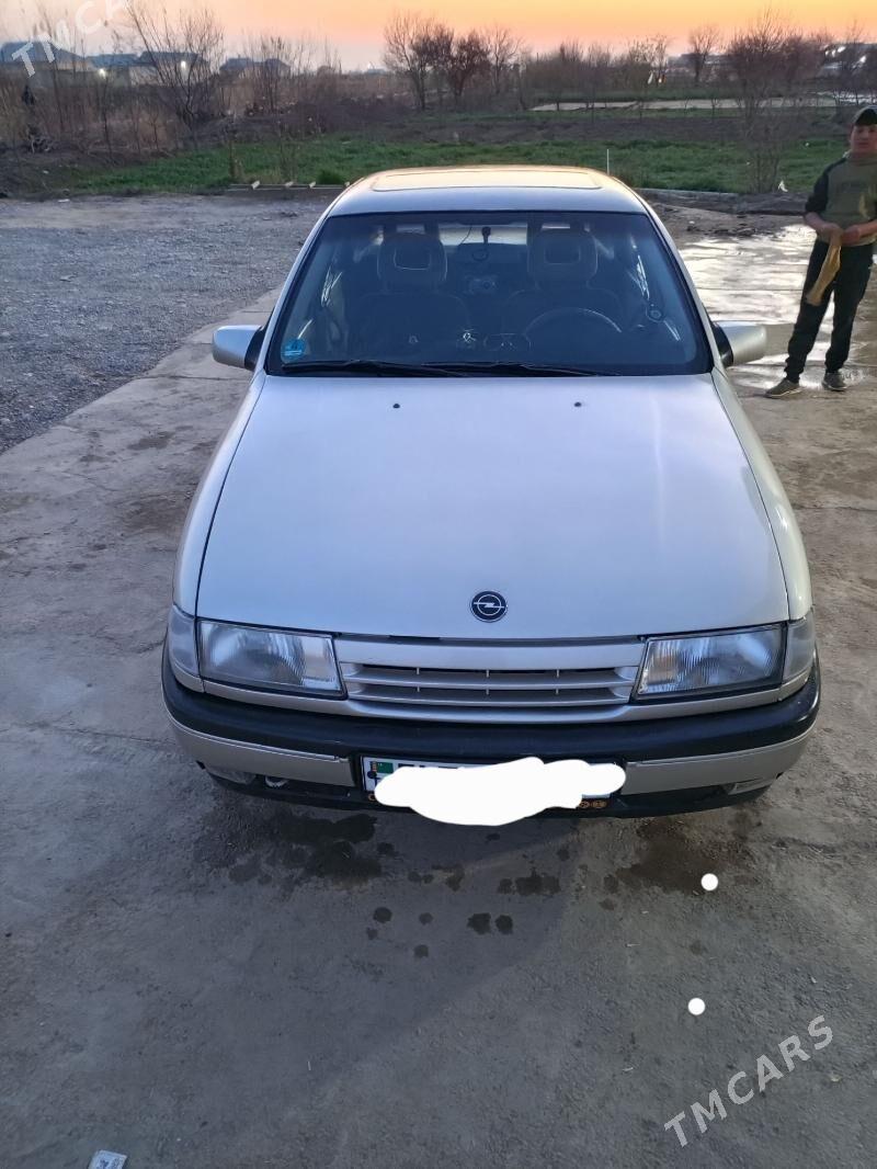 Opel Vectra 1990 - 52 000 TMT - Мары - img 1