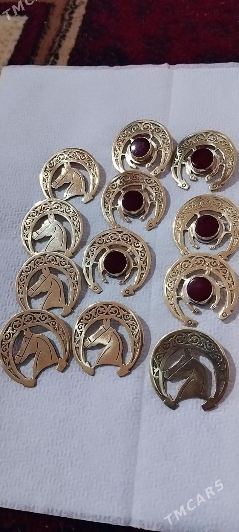 Nal broşgalar - Wekilbazar - img 1