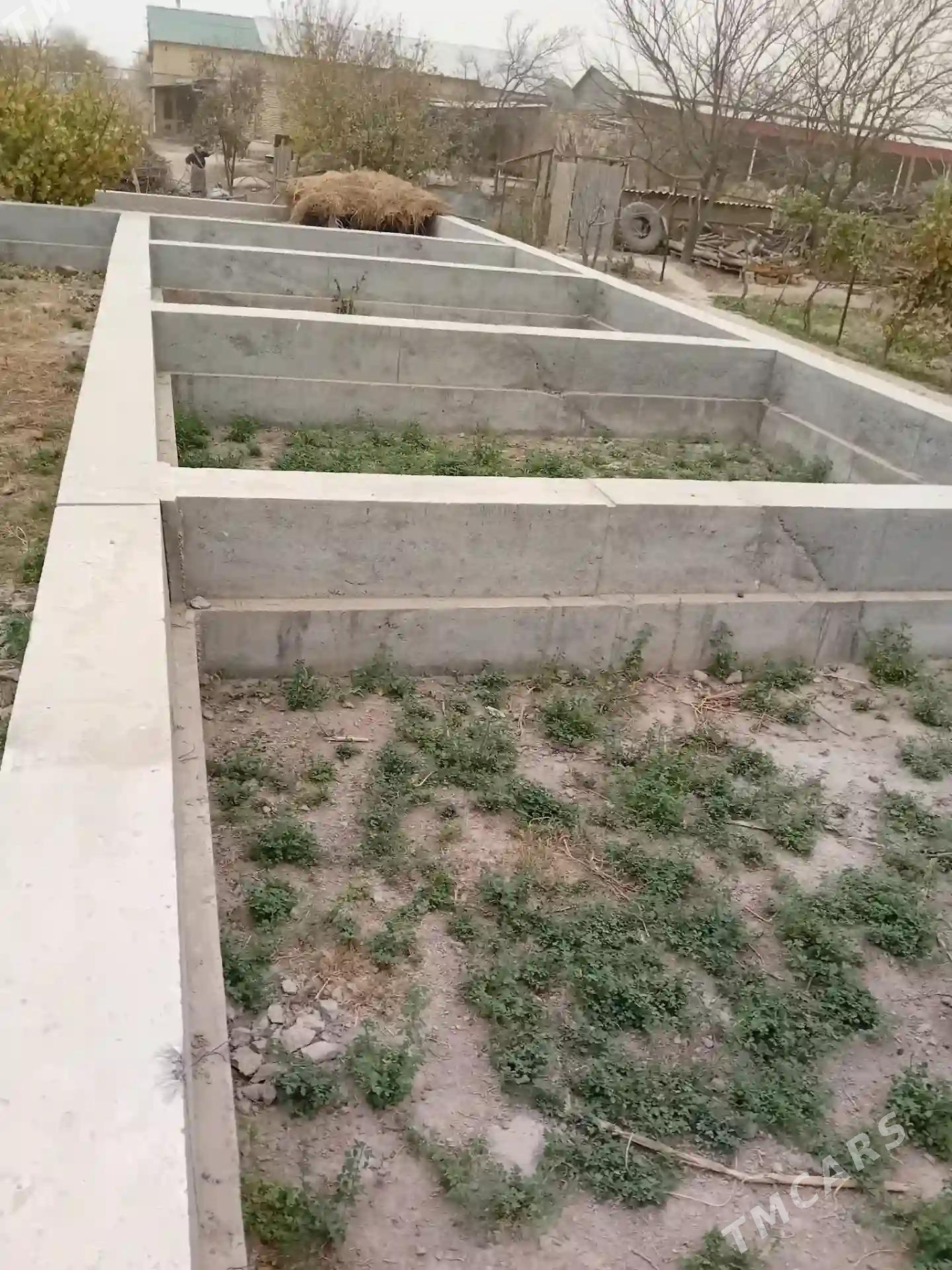 satlyk mellek - Sakar - img 1