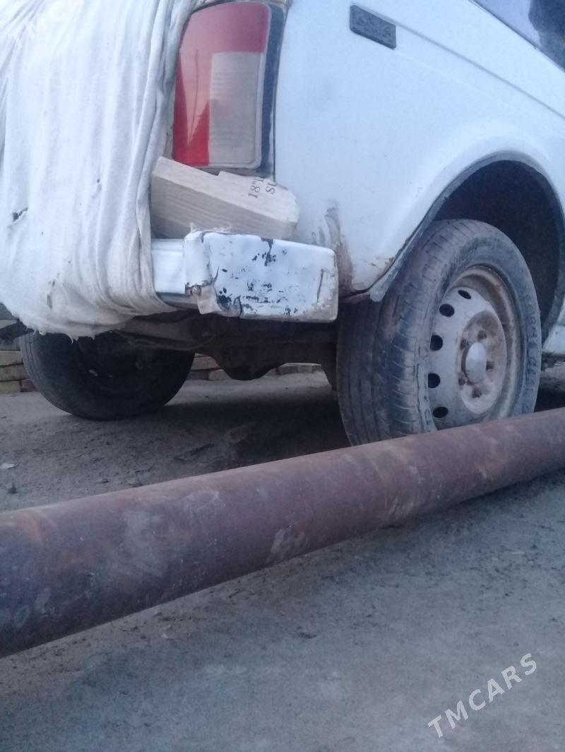 Lada Niva 2000 - 6 000 TMT - Шабатский этрап - img 1