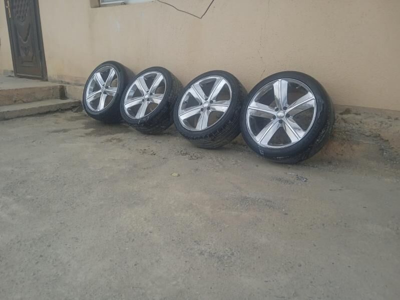 toyota corolla 18.lik hrom 2 000 TMT - Гёкдепе - img 1