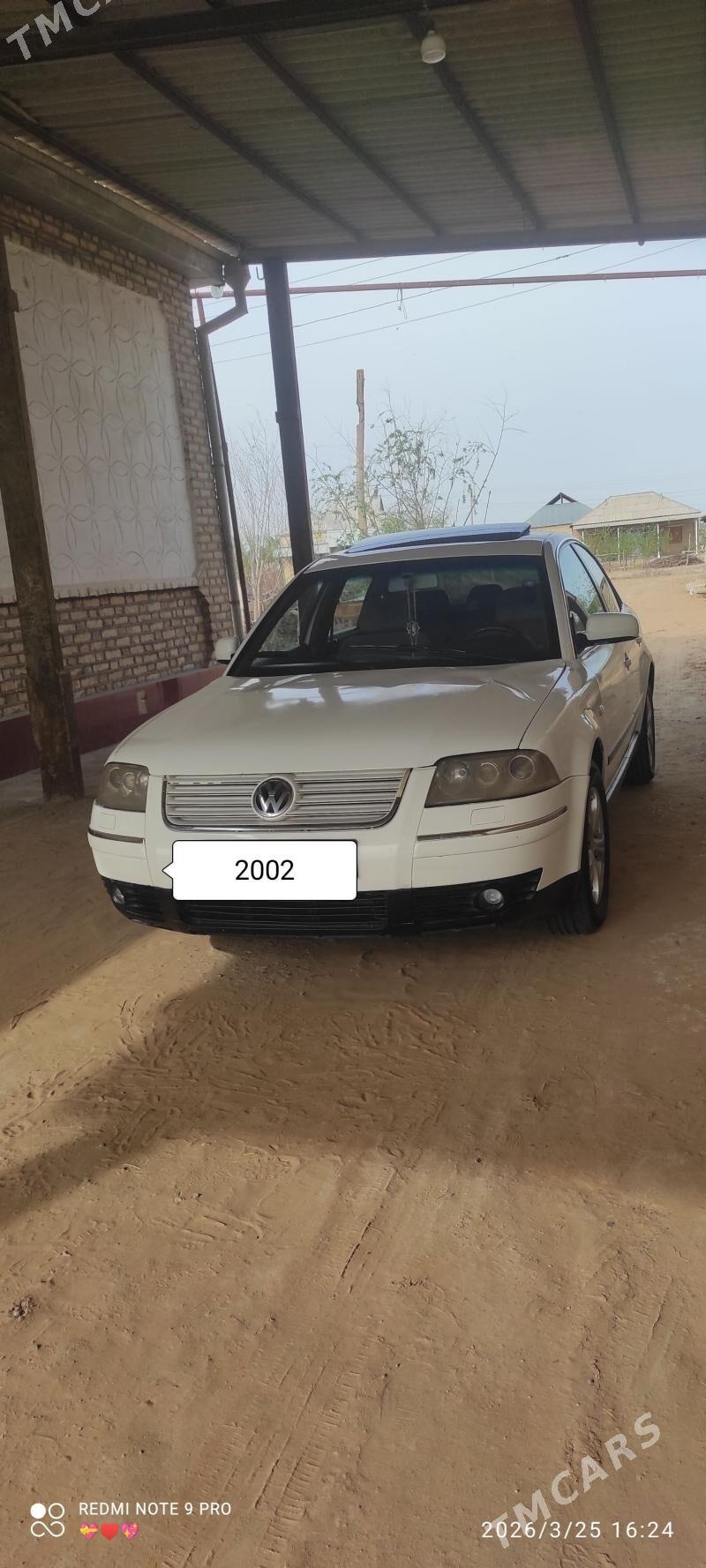 Volkswagen Passat 2002 - 60 000 TMT - Сакарчага - img 1