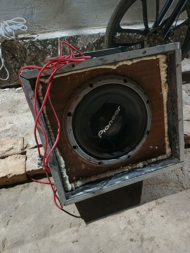 bocka usinitel Pioneer 3 000 TMT - Дянев - img 1