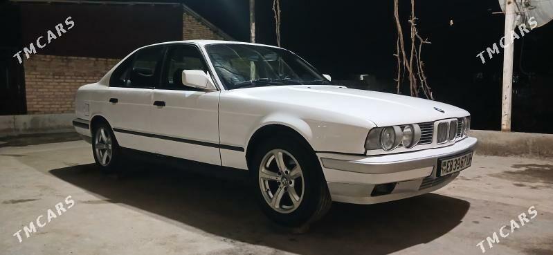 BMW 520 1992 - 70 000 TMT - Сакар - img 1