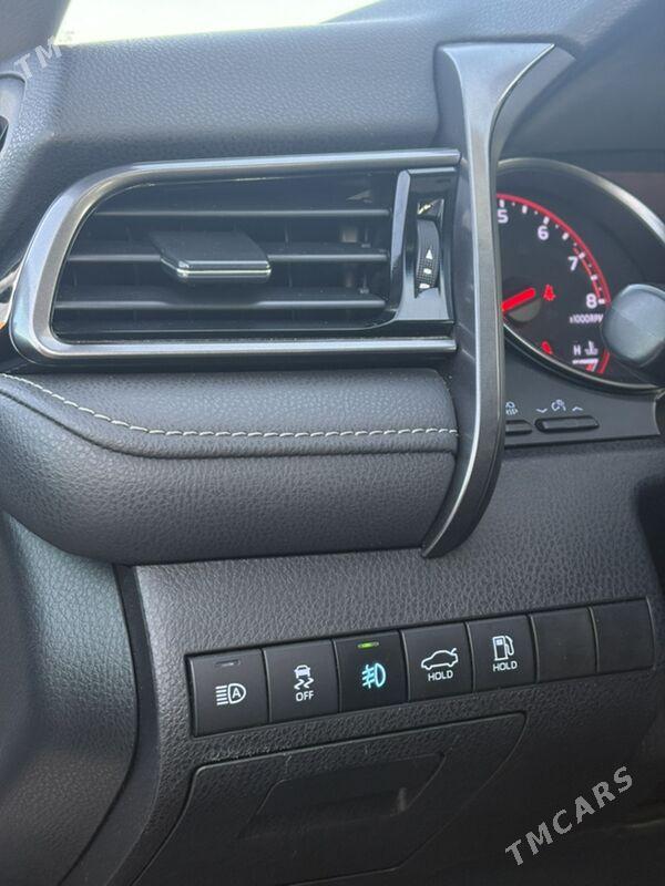 Toyota Camry 2021 - 401 800 TMT - Балканабат - img 1