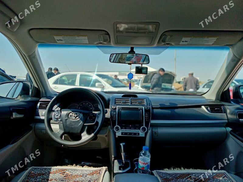 Toyota Camry 2014 - 208 000 TMT - Мары - img 1