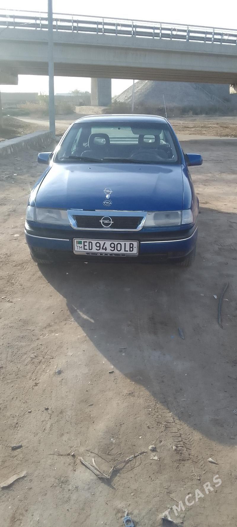 Opel Vectra 1991 - 34 000 TMT - Керки - img 1