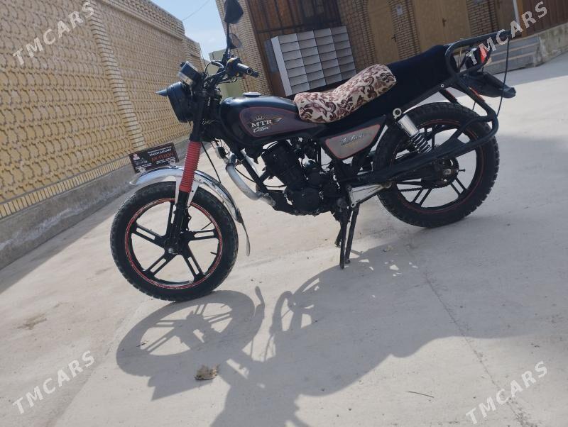 Fekon FK200-14G 2015 - 11 300 TMT - Bäherden - img 1