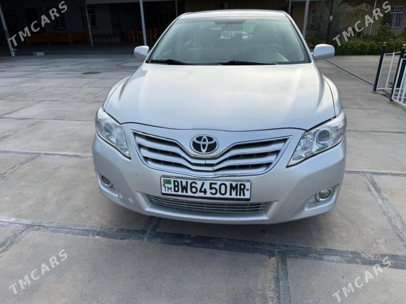 Toyota Camry 2011 - 210 000 TMT - Сакарчага - img 1