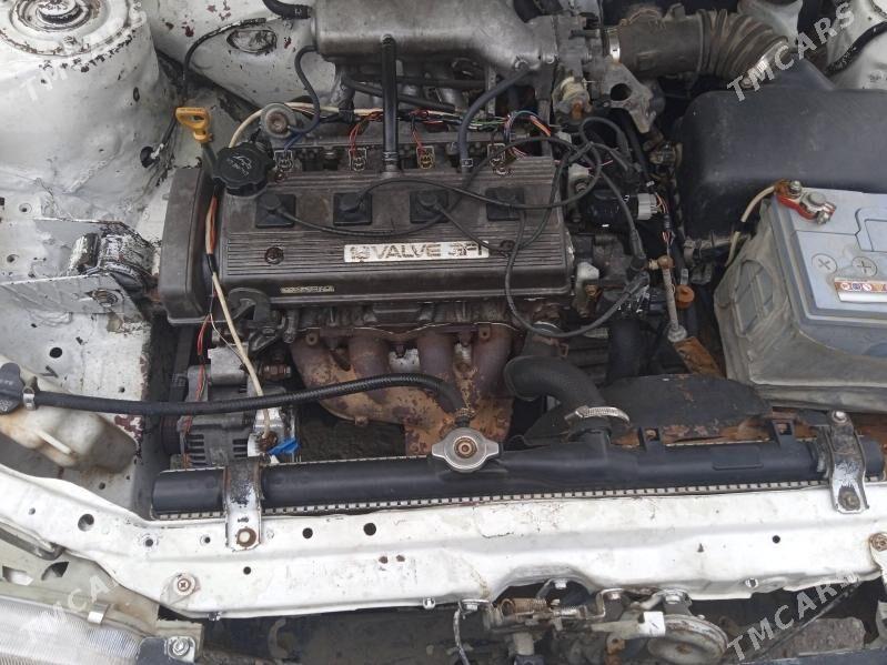 Toyota Corolla 1993 - 42 000 TMT - Balkanabat - img 1