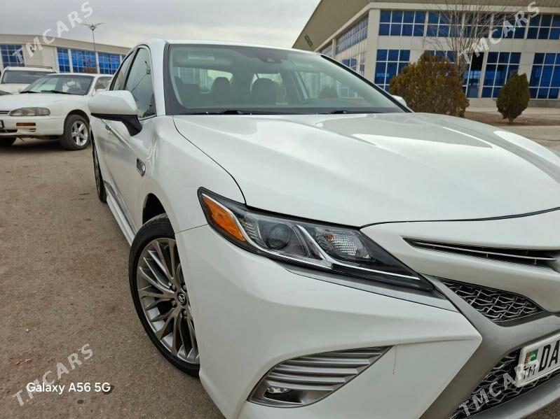 Toyota Camry 2020 - 320 000 TMT - Кёнеургенч - img 1