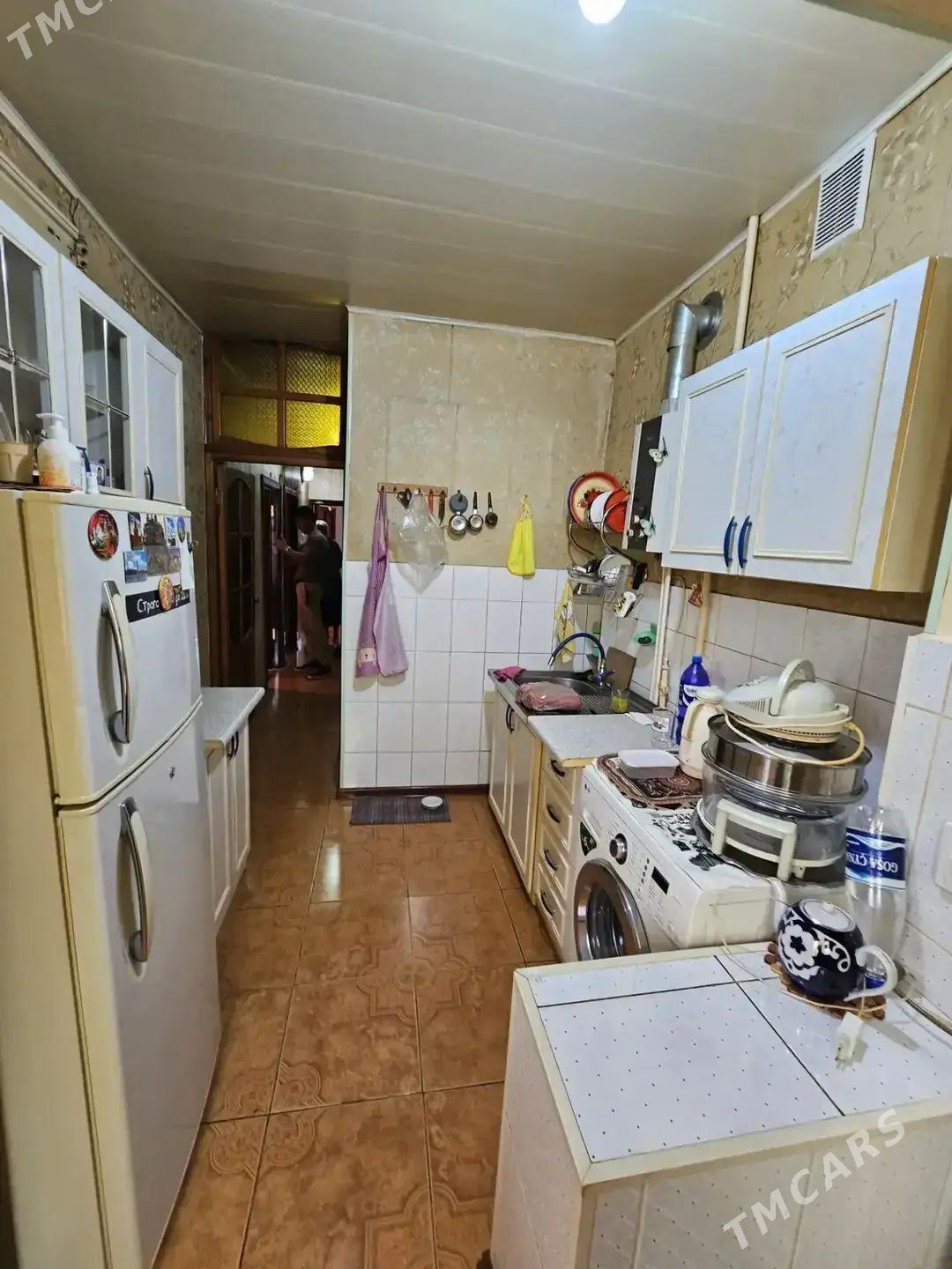 232 2nji gat 4kom jay - Балканабат - img 1