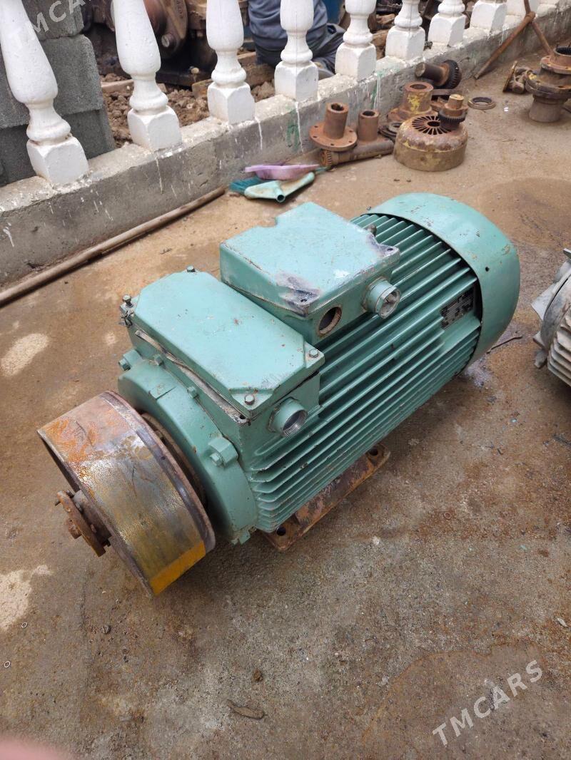 dwigatel двигатель 28kw - Ашхабад - img 1