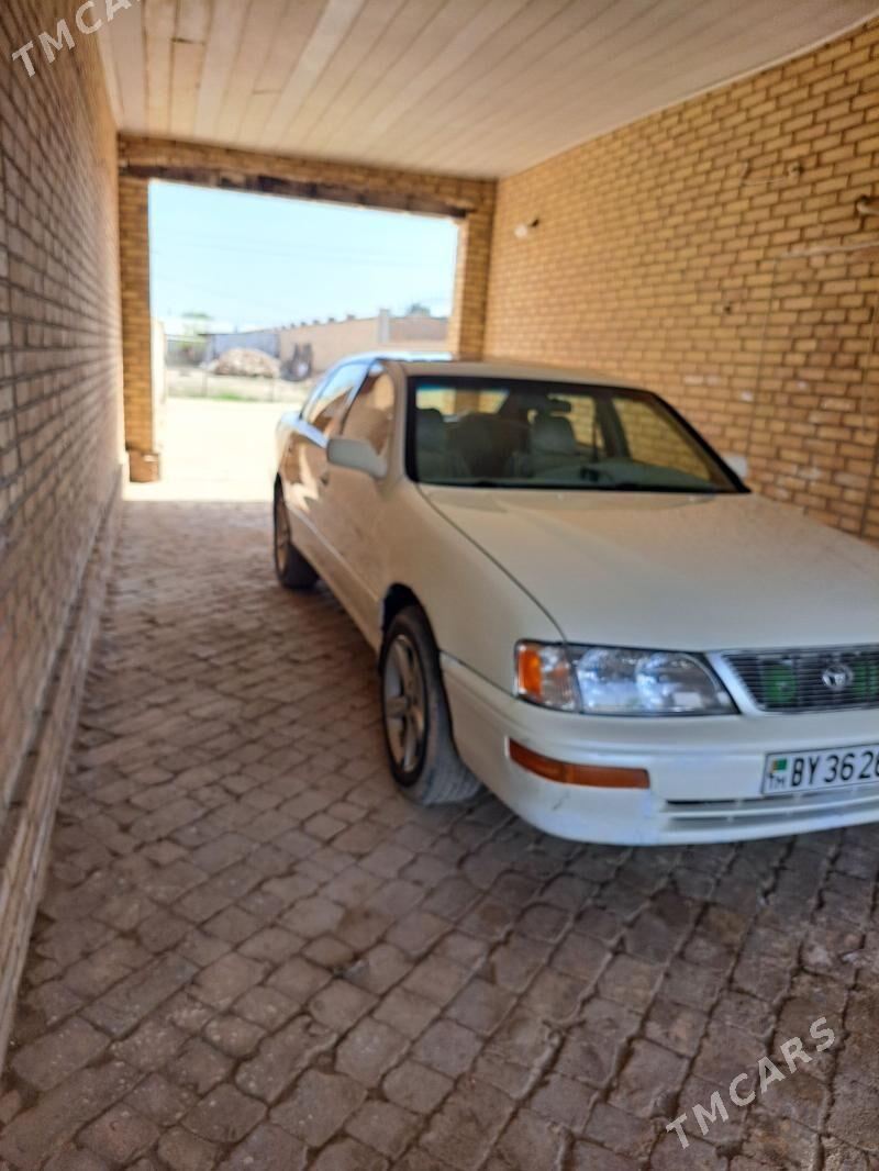 Toyota Avalon 1995 - 125 000 TMT - Керки - img 1