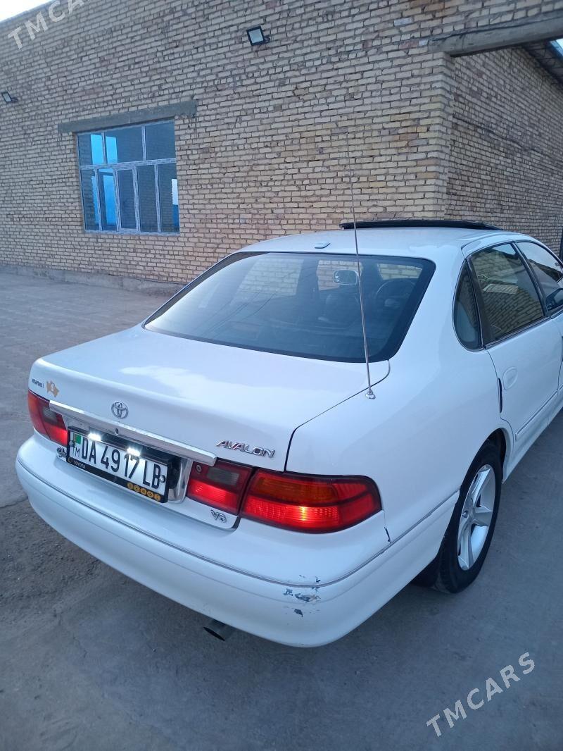 Toyota Avalon 1999 - 130 000 TMT - Dänew - img 1