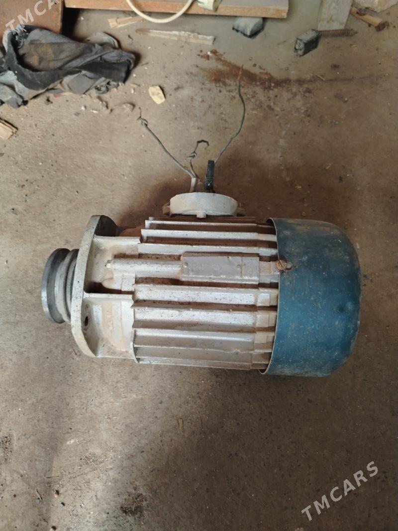 Двигатель Dwigatel - Байрамали - img 1