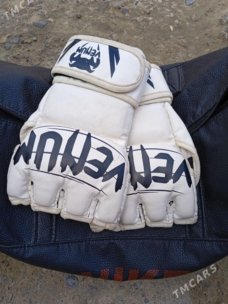 Wenom UFC perçatka - Мары - img 1