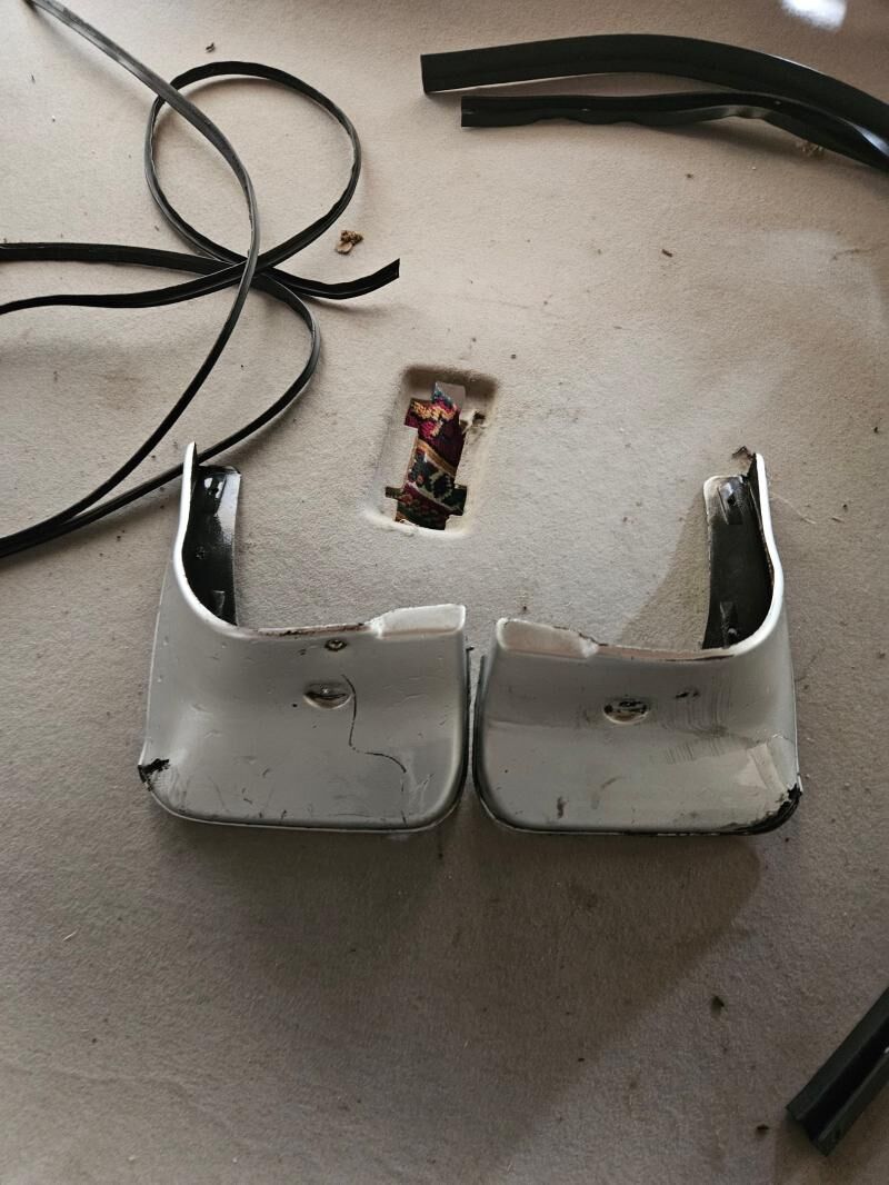 Carolla Braźgawik 70 TMT - Büzmeýin - img 1