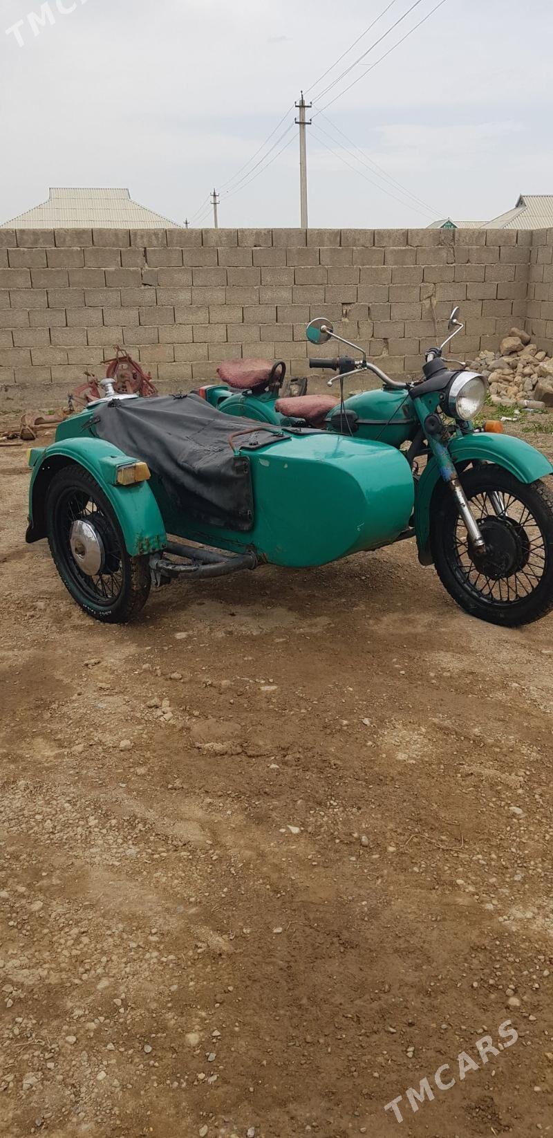 Ural 4320 1995 - 7 000 TMT - Kaka - img 1